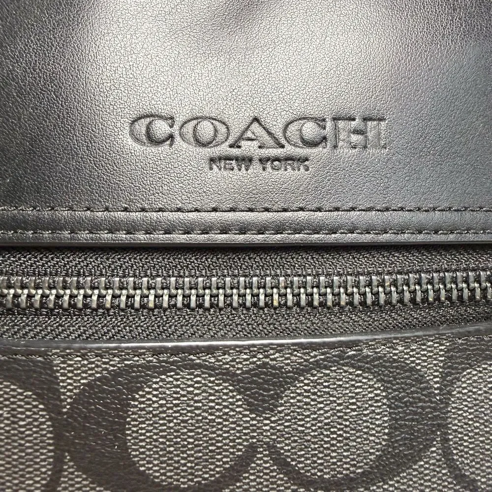 Coach zip canvas coated